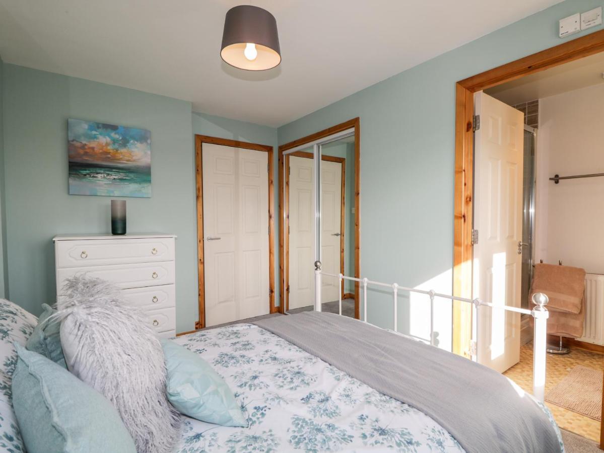 אינברנס Riverview Apartment מראה חיצוני תמונה